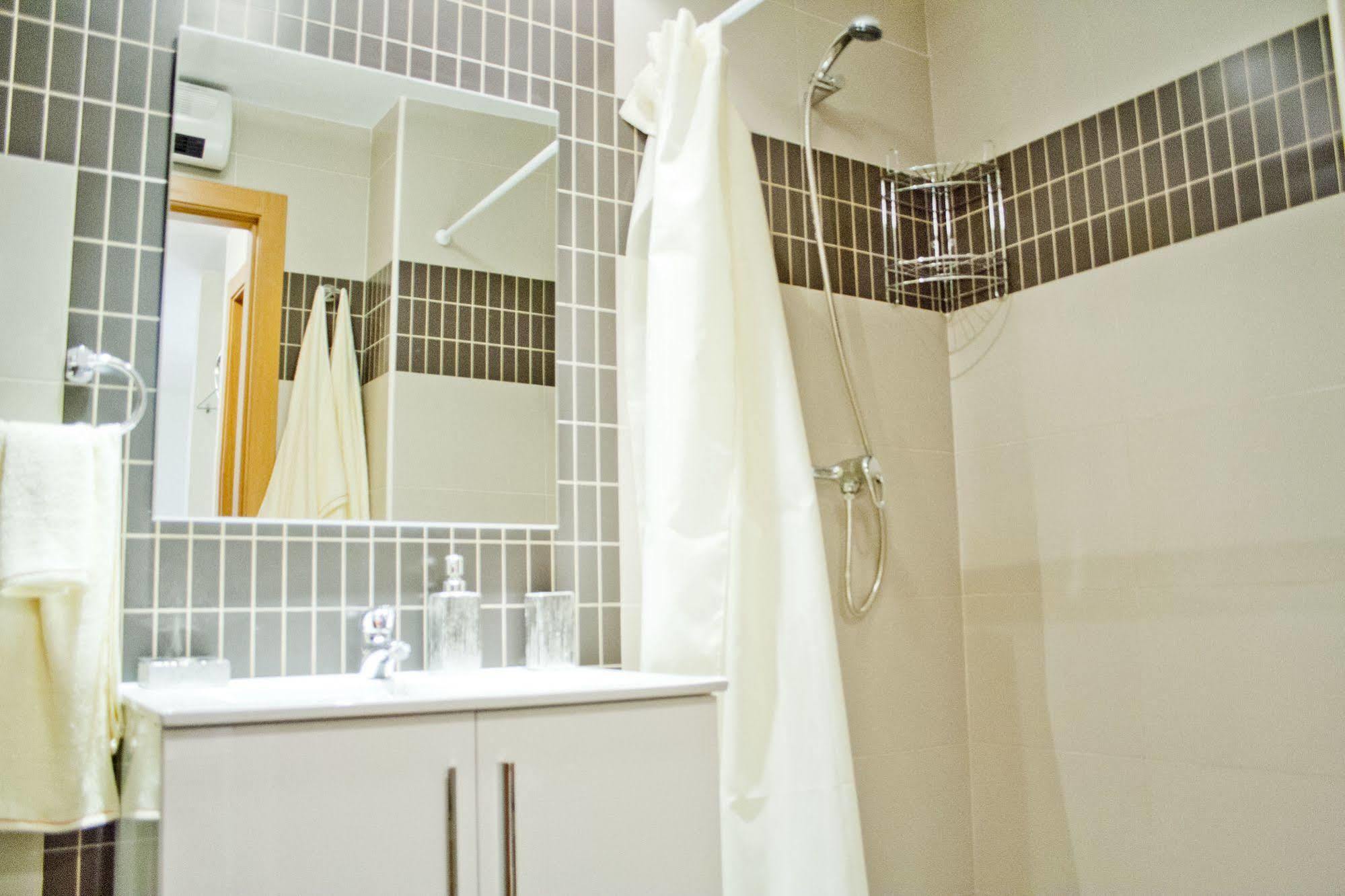 Arenales Playa By Mar Holidays อาเรนาเลส เดล ซอล ภายนอก รูปภาพ
