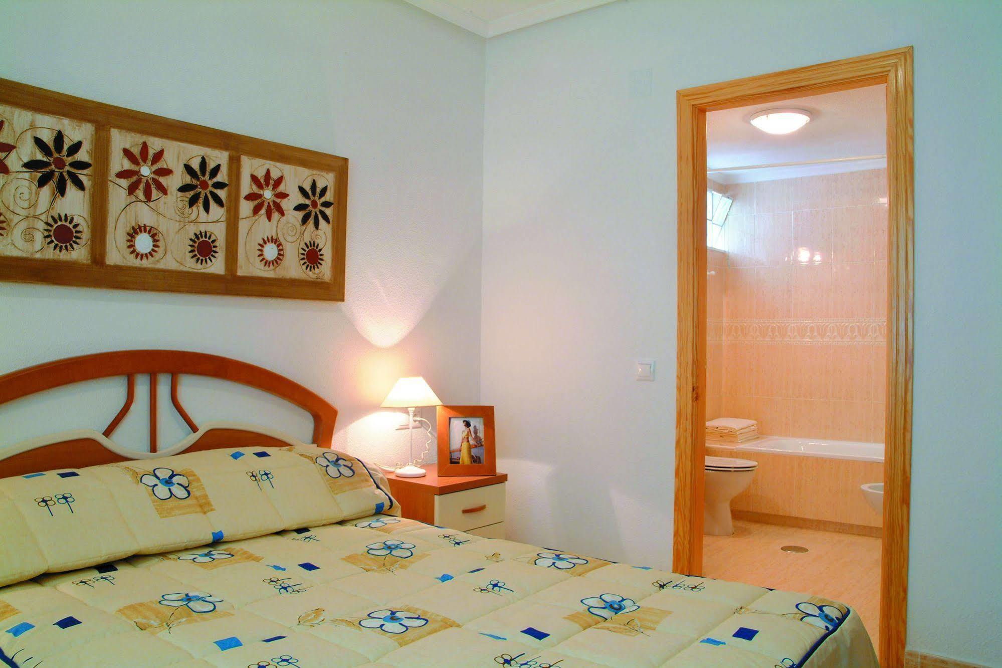 Arenales Playa By Mar Holidays อาเรนาเลส เดล ซอล ภายนอก รูปภาพ